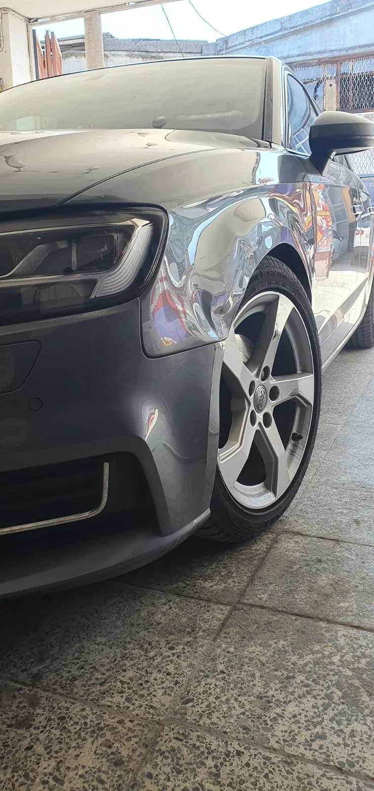 Audi çamurluk onarımı