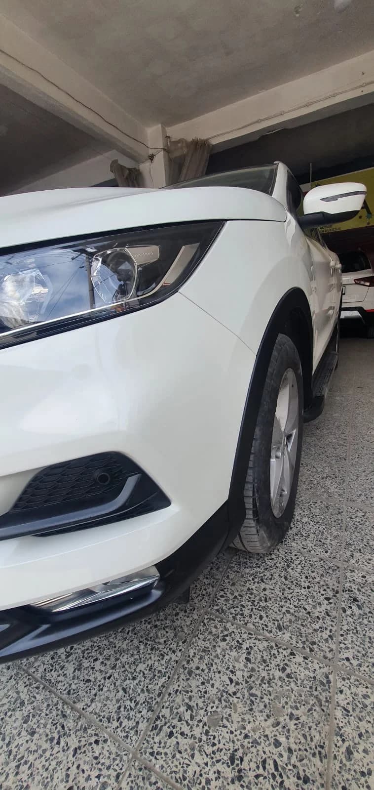 Nissan kapı hasarı düzeltme