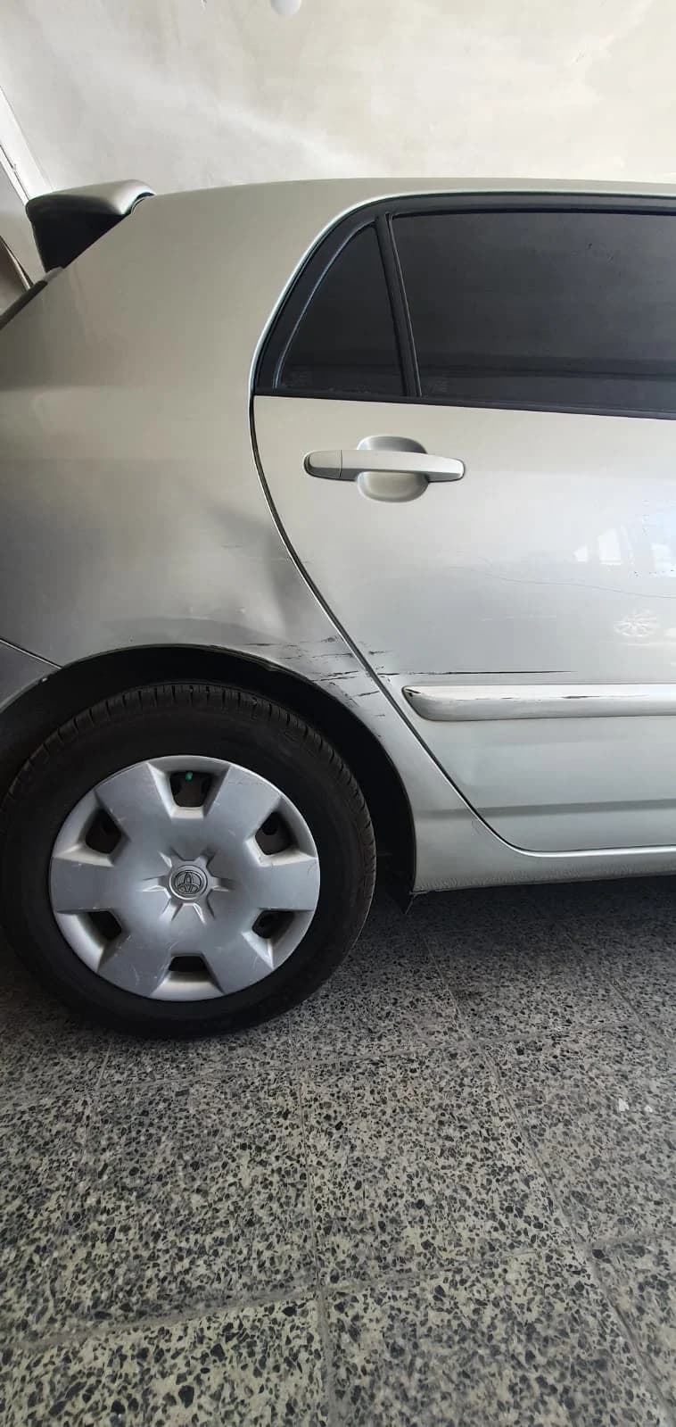 Toyota çamurluk göçük onarımı - Onarım öncesi